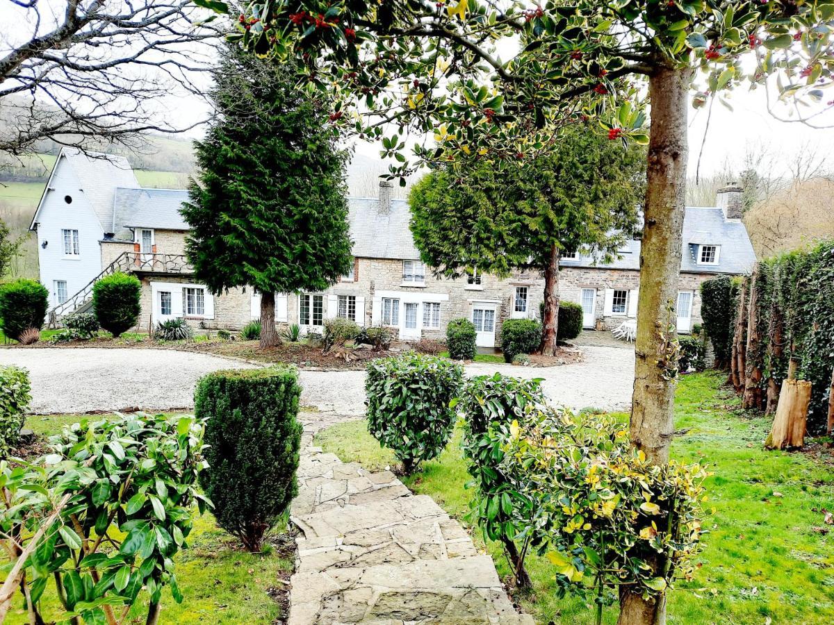 Gites De La Petite Suisse クレシー エクステリア 写真
