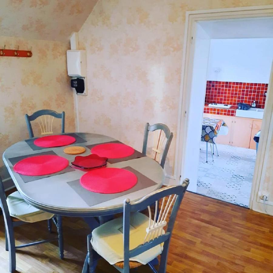 Gites De La Petite Suisse クレシー エクステリア 写真
