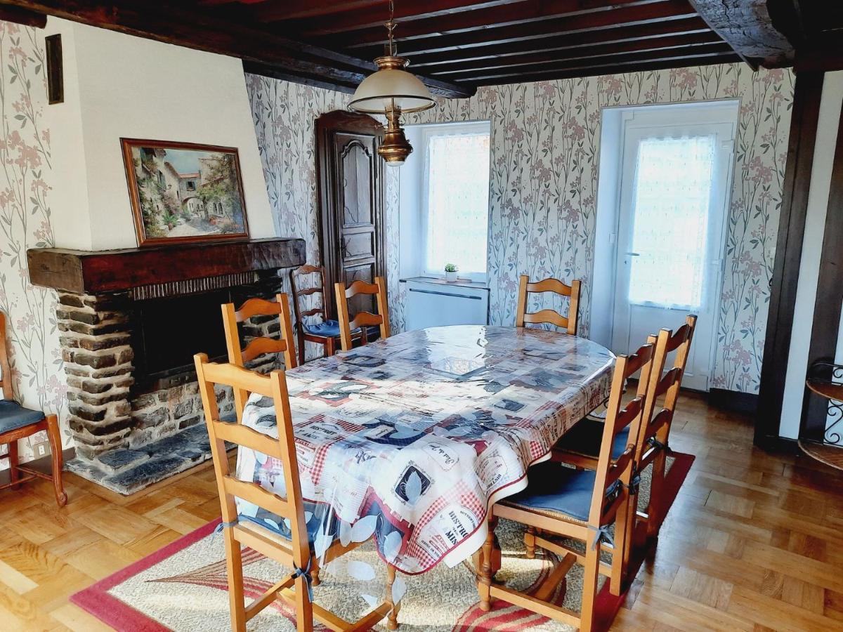 Gites De La Petite Suisse クレシー エクステリア 写真